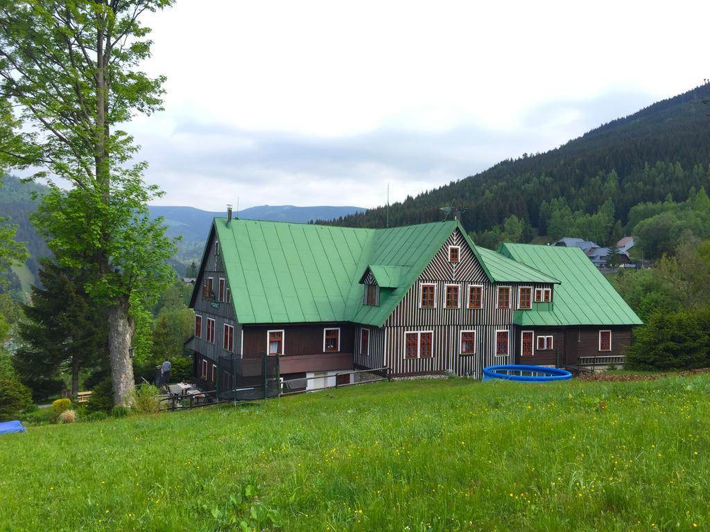 Pension Lucerna Špindlerŭv Mlýn Exteriér fotografie