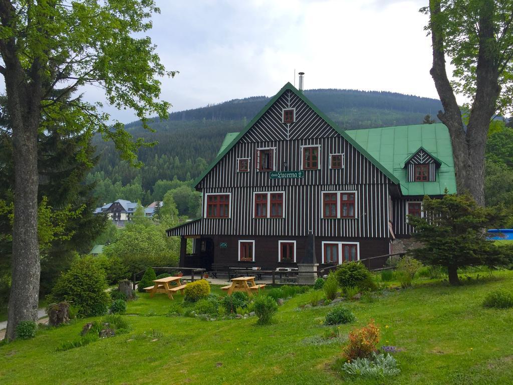 Pension Lucerna Špindlerŭv Mlýn Exteriér fotografie